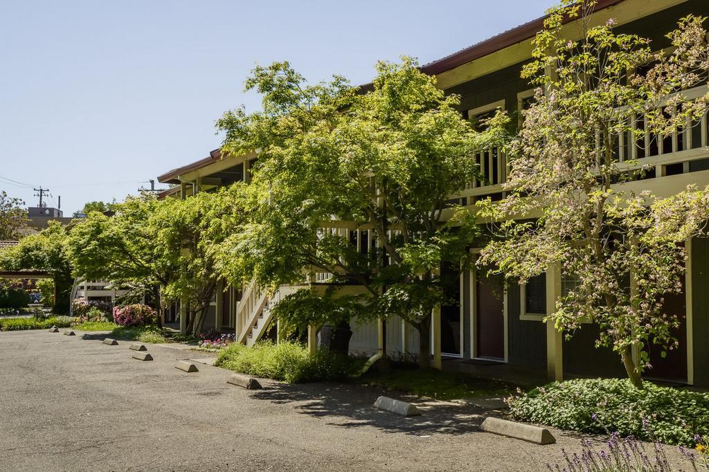 The Jack London Lodge Glen Ellen Exterior photo